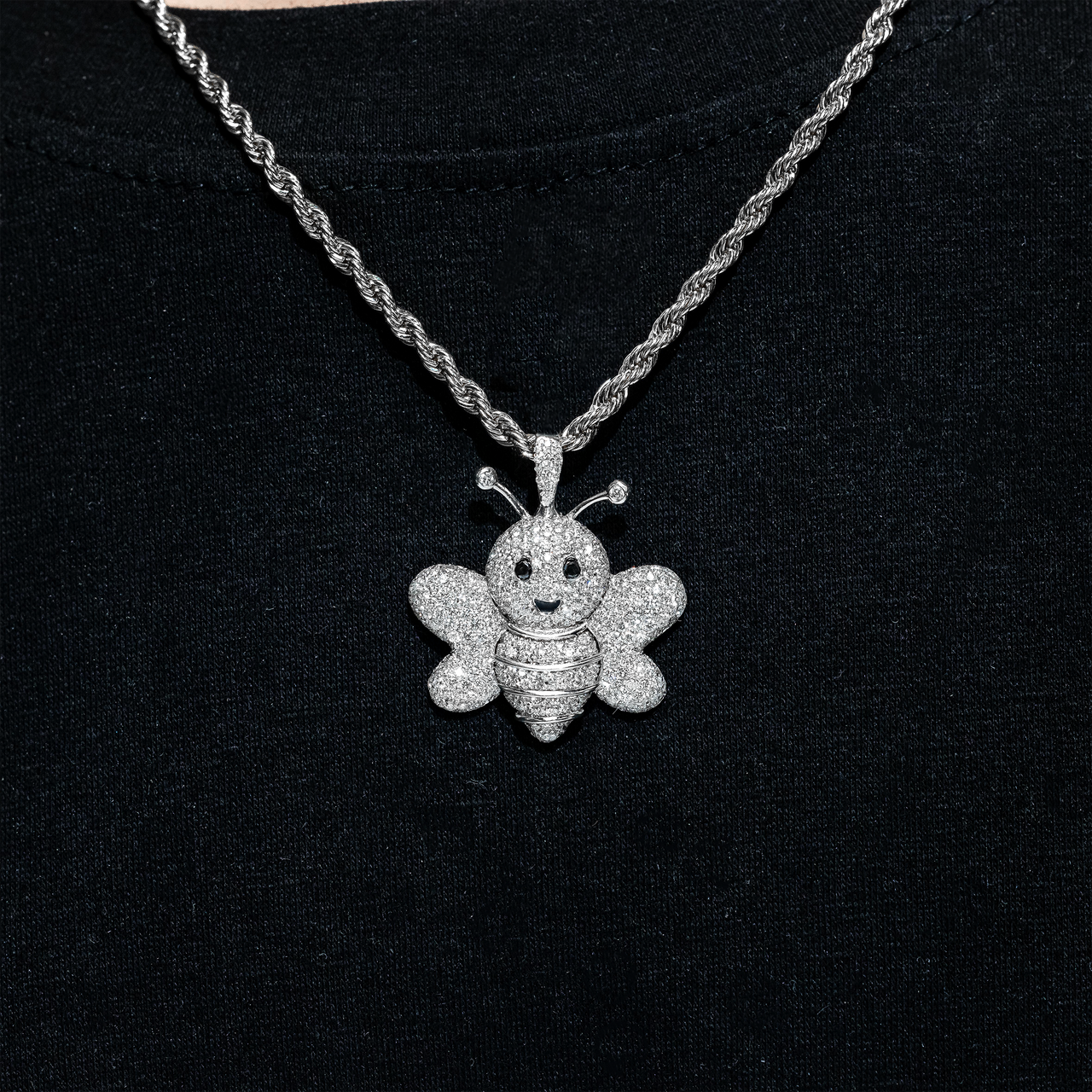 14k White Gold Bumblebee Pendant 3 ctw